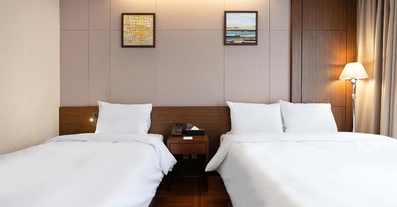 Gloucester Hotel Jeonju image