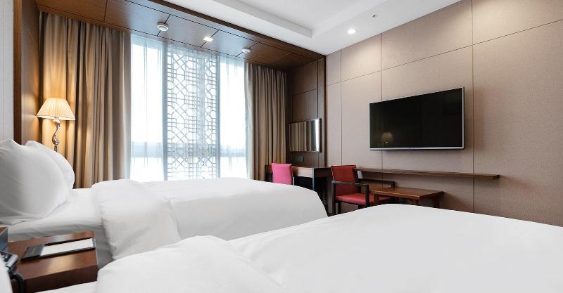 Gloucester Hotel Jeonju image