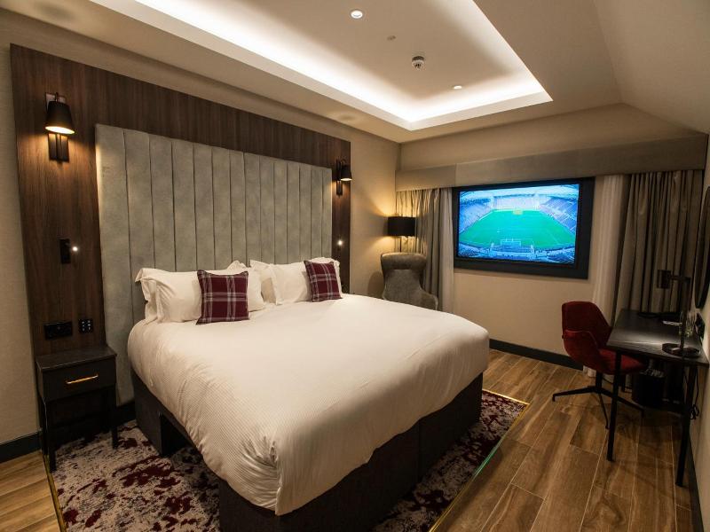 Tynecastle Park Hotel image
