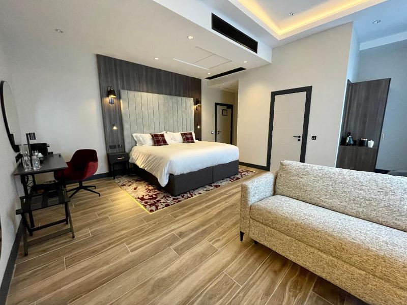 Tynecastle Park Hotel image