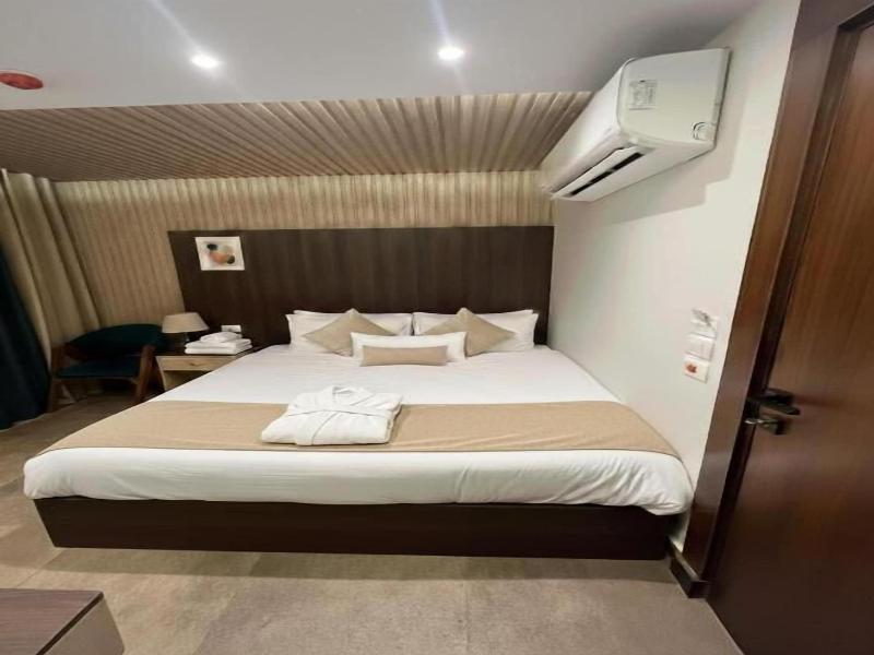Blue Pyramids Eyes Hotel image