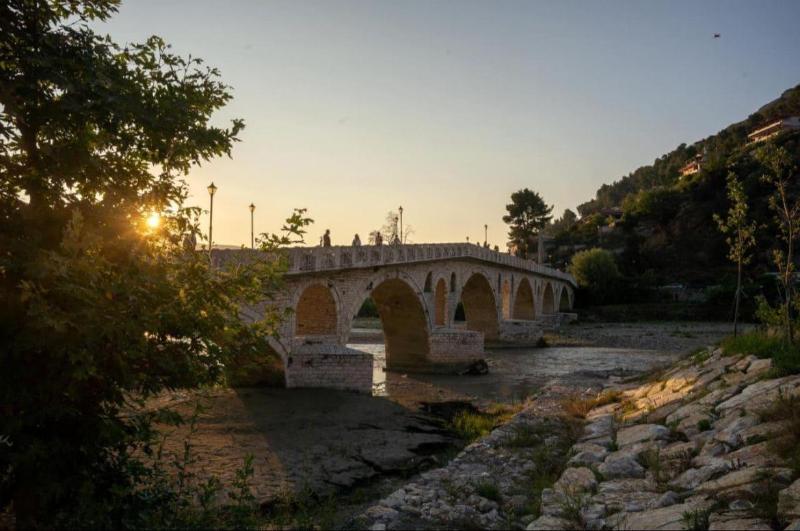 Bujtina Kapllani image