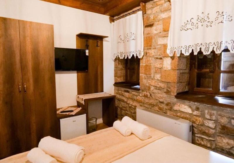 Bujtina Kapllani image