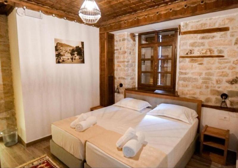 Bujtina Kapllani image
