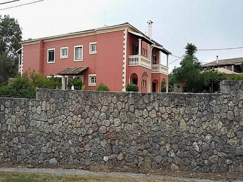 Pierhouse Hotel In Gouvia image