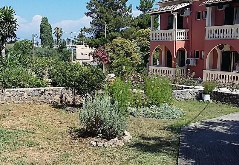 Pierhouse Hotel In Gouvia image
