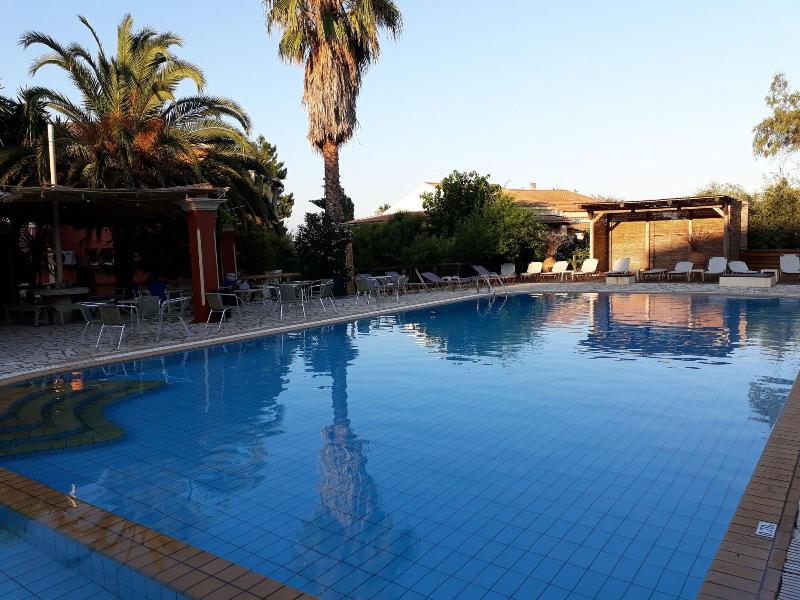 Pierhouse Hotel In Gouvia image