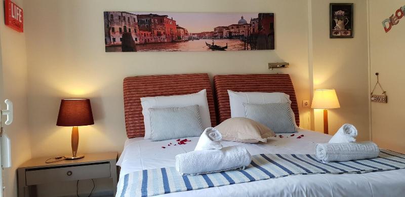 Pierhouse Hotel In Gouvia image