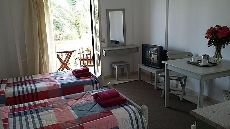 Pierhouse Hotel In Gouvia image