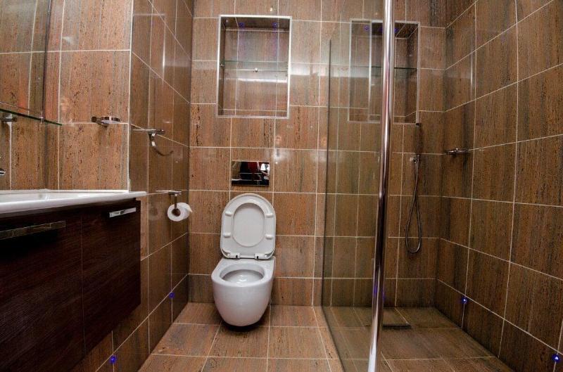 Check Inn Hotel Abuja image