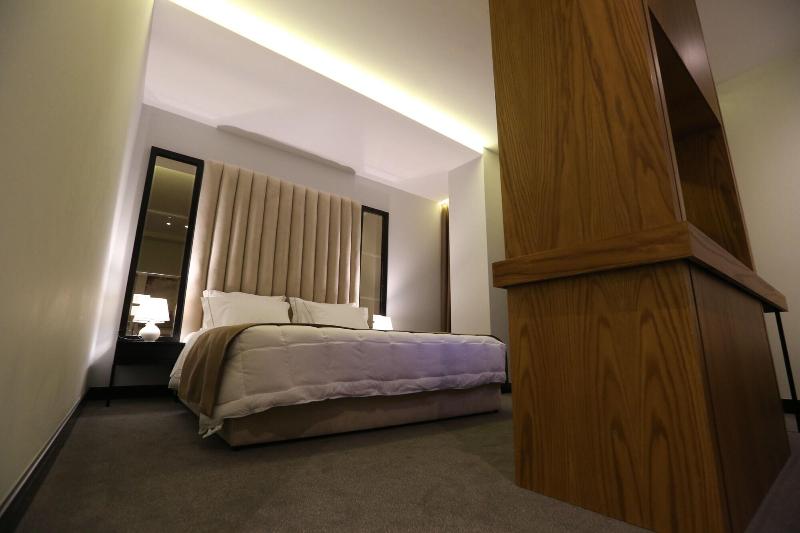 Delta Hotel image