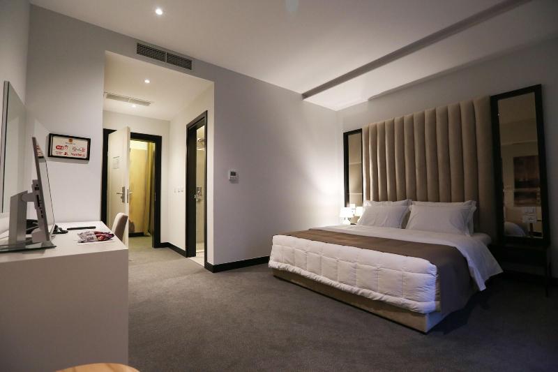 Delta Hotel image