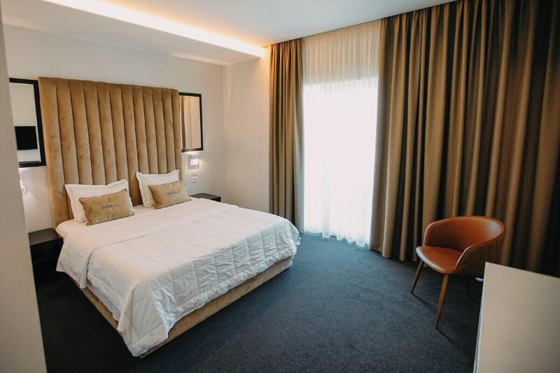 Delta Hotel image