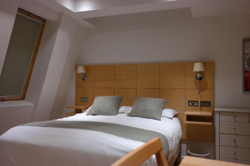 Alma Rooms image
