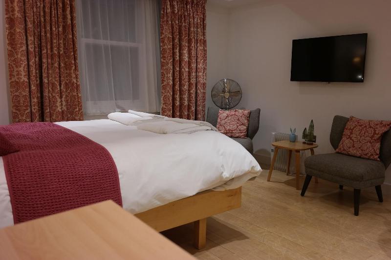 Alma Rooms image