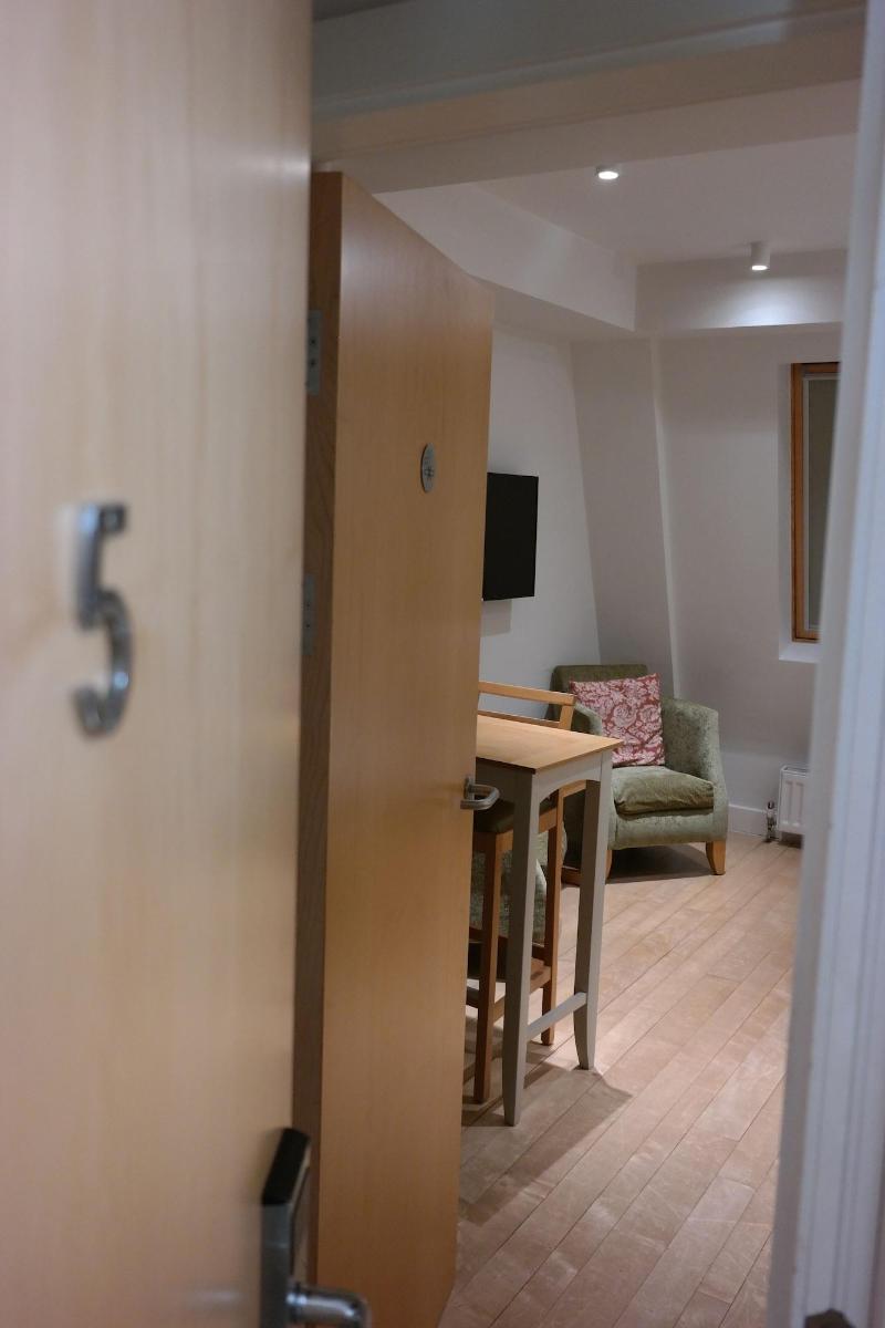 Alma Rooms image