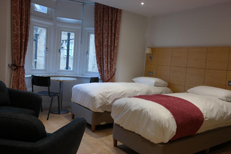 Alma Rooms image