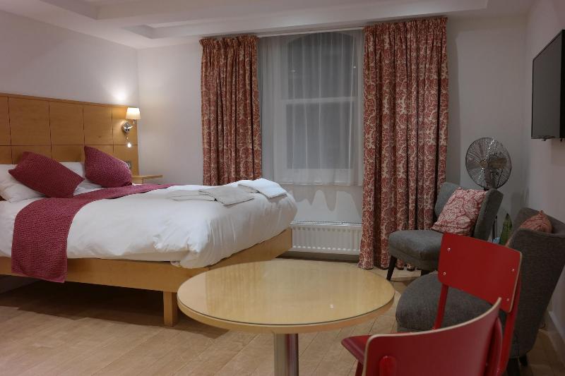 Alma Rooms image