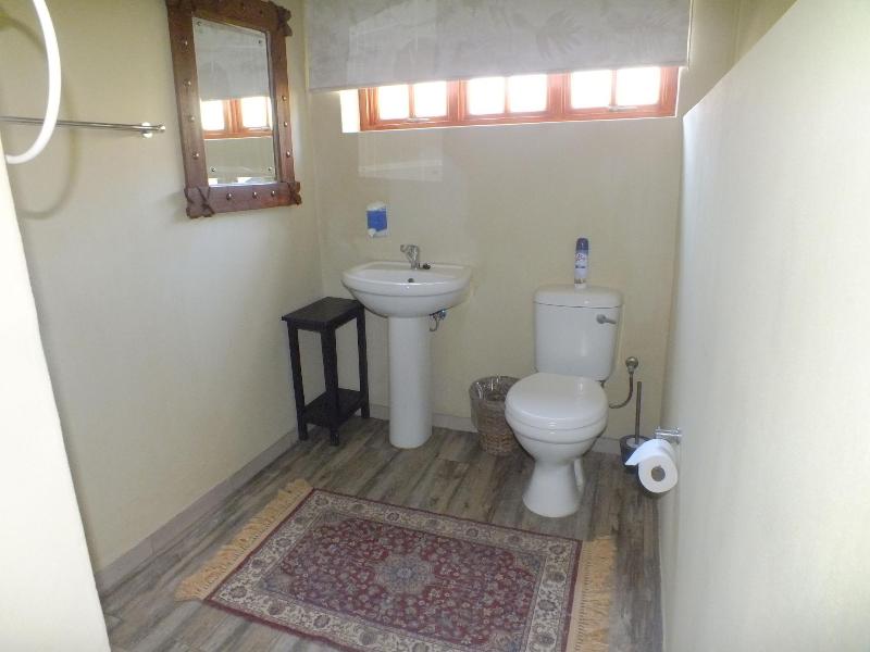 Uzuri Guesthouse image