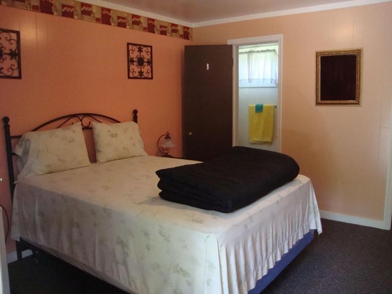 Paradise Resort And Cabins image