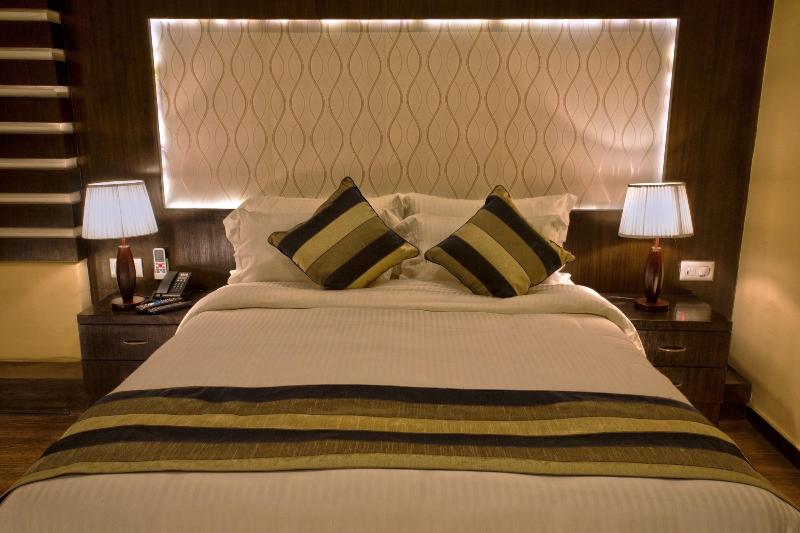 United Business Hotel image