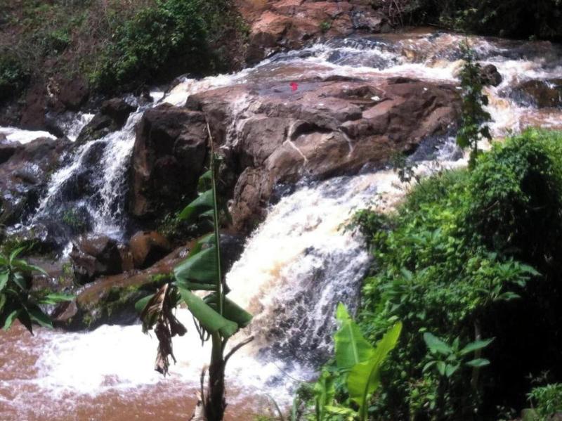 Villa Rock Stop Falls image