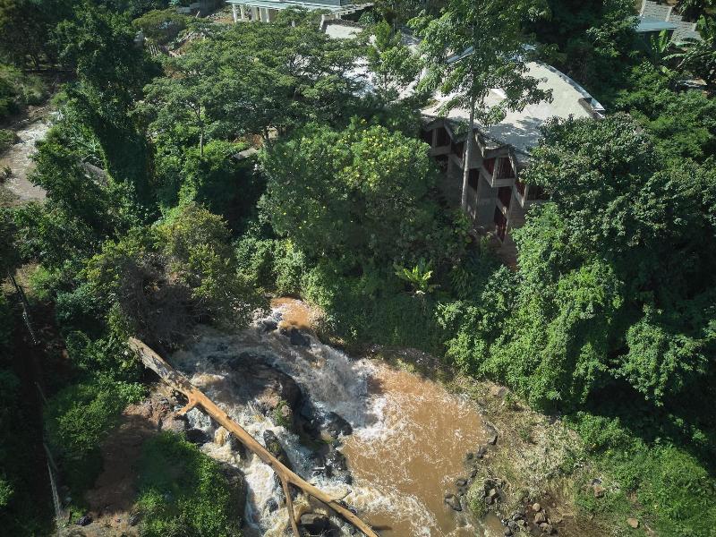 Villa Rock Stop Falls image