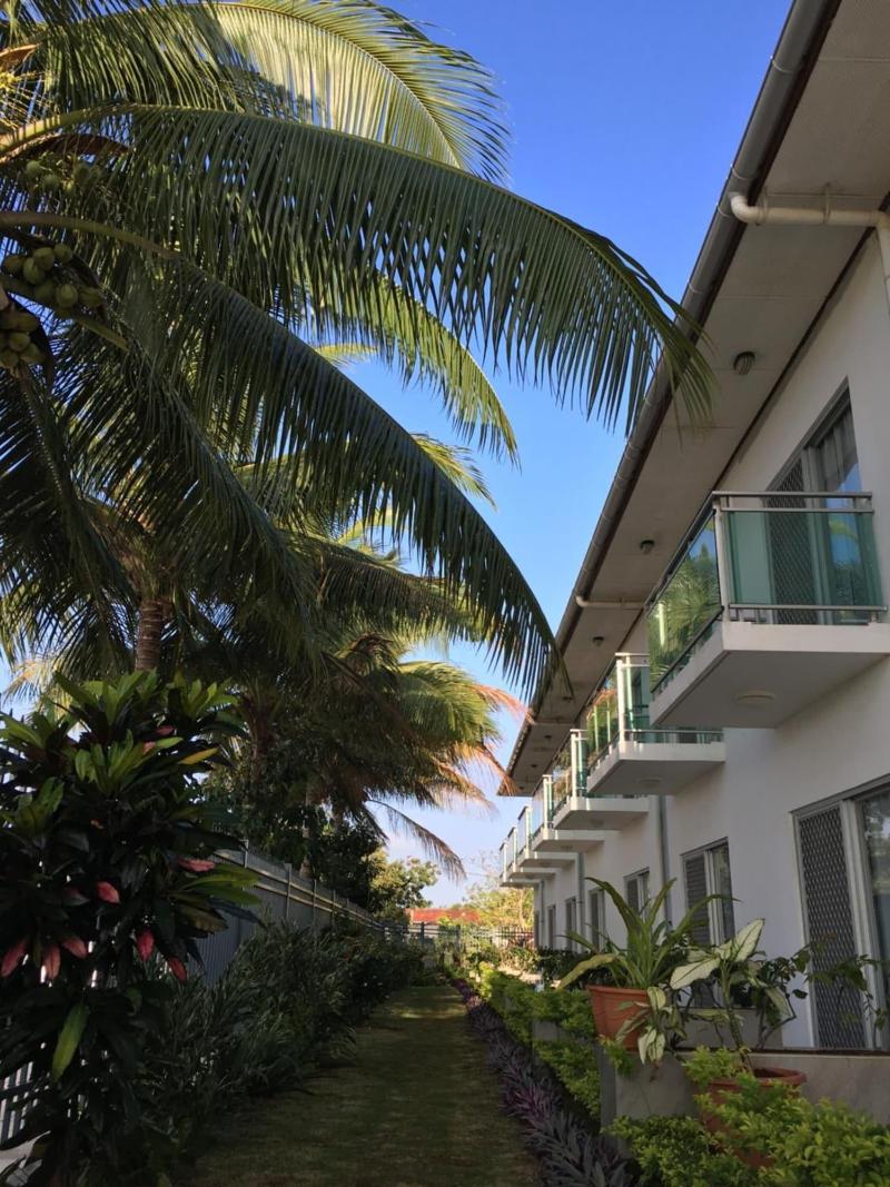 Luganvilla Business Hotel And Restaurant image