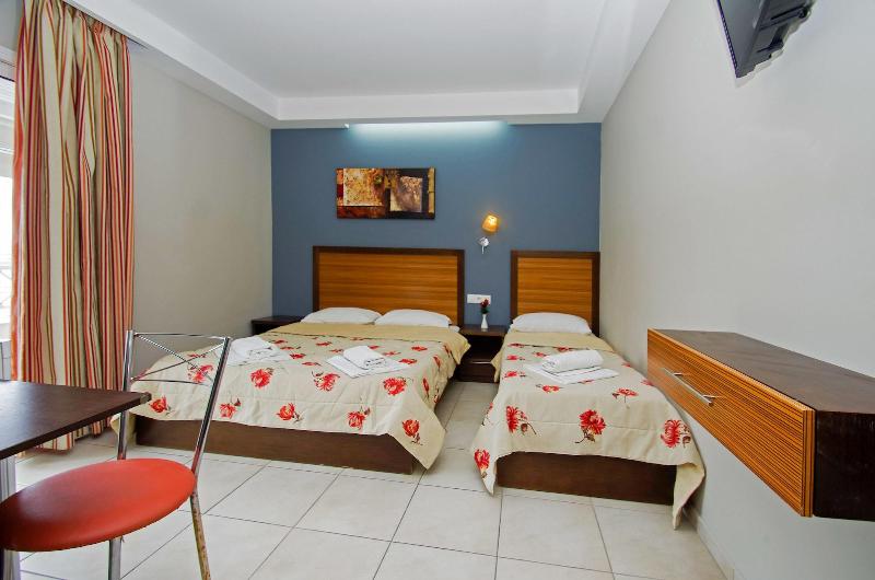 Hotel Rodon image