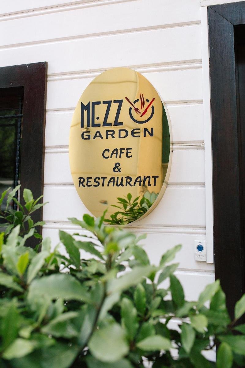 Mezzo Hotel image