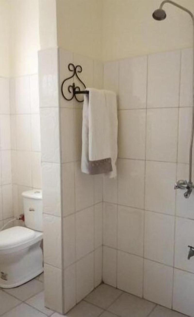 Le Parlour image