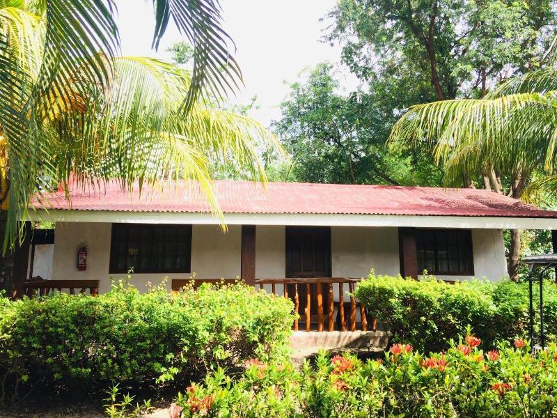 The Pelican S Resort image