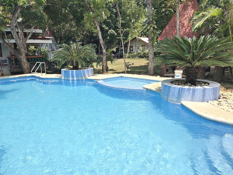 The Pelican S Resort image