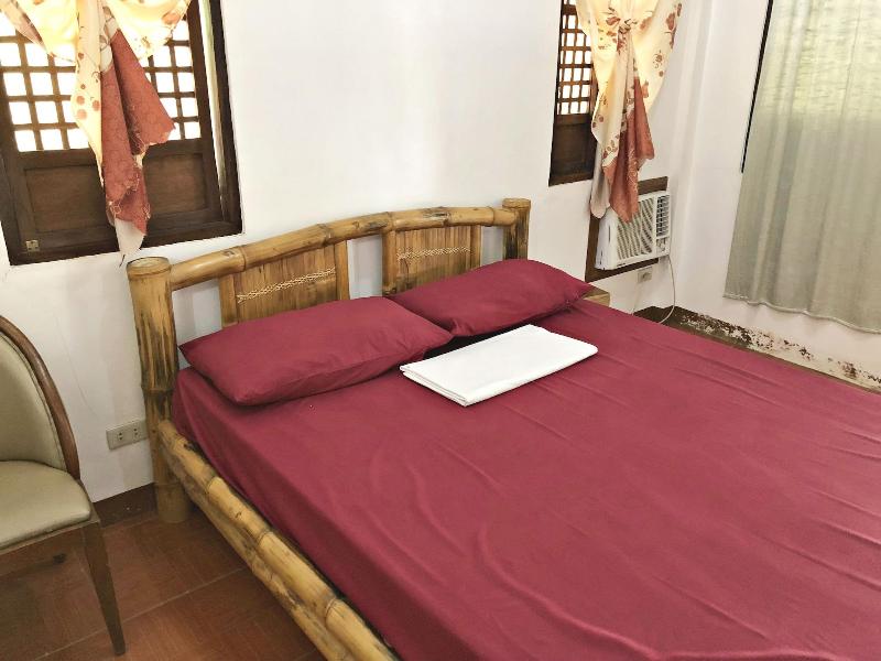 The Pelican S Resort image