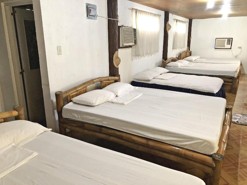The Pelican S Resort image
