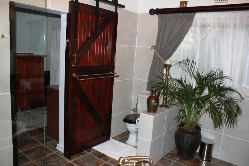 The Sabie Town House Guest Lodge image