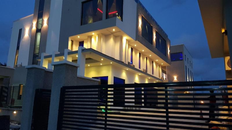 Mayhill Hotel image