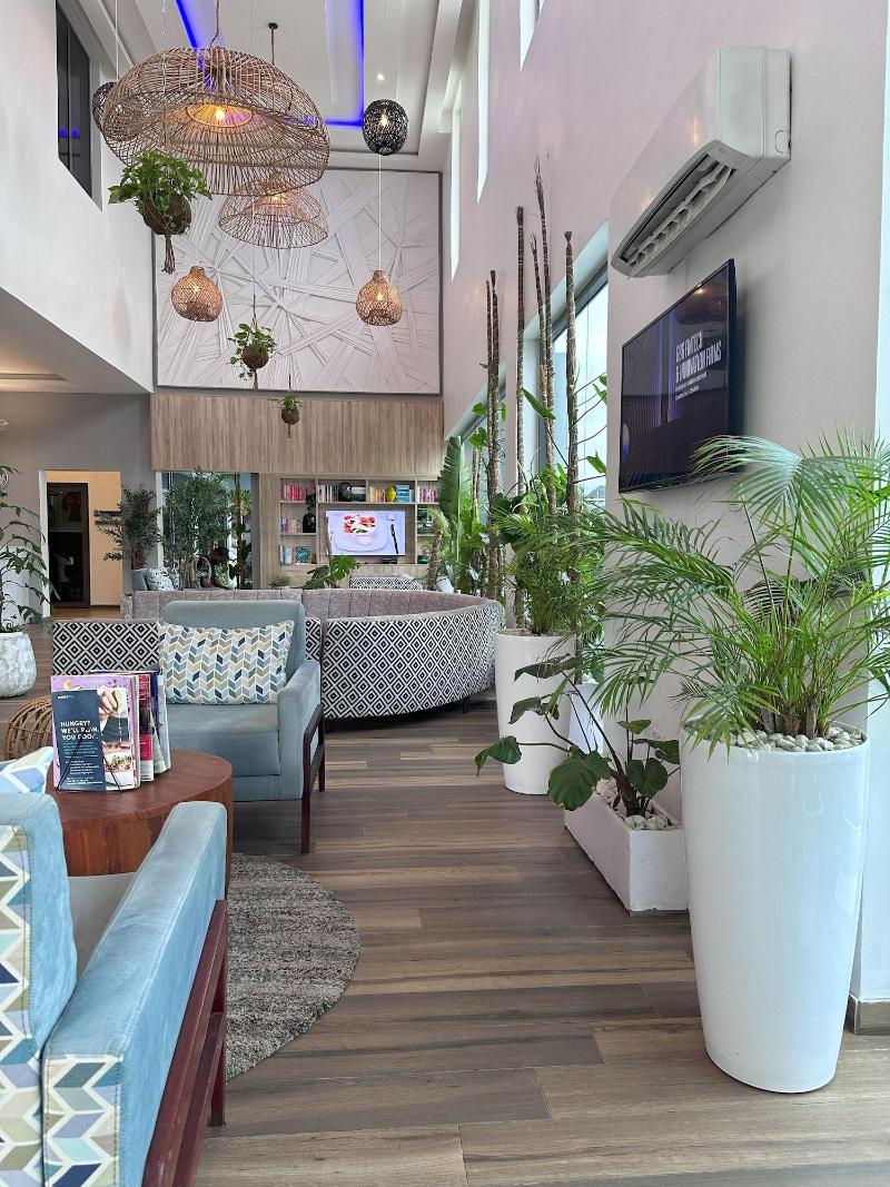 Mayhill Hotel image