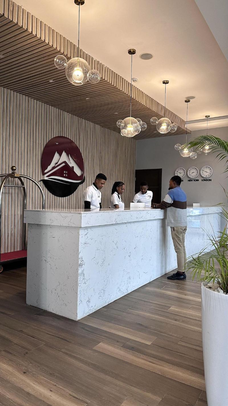 Mayhill Hotel image
