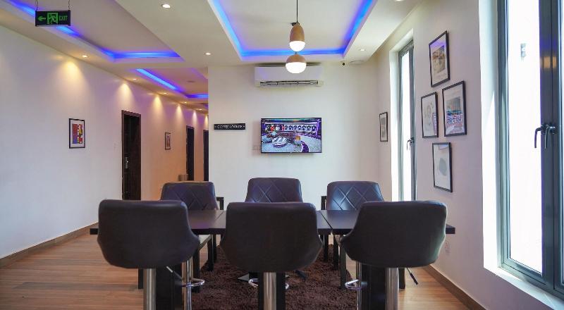 Mayhill Hotel image