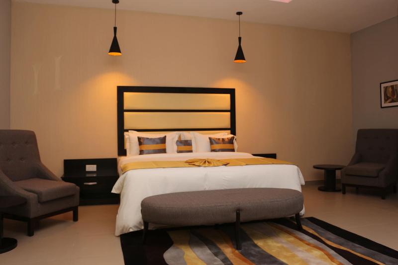 Mayhill Hotel image