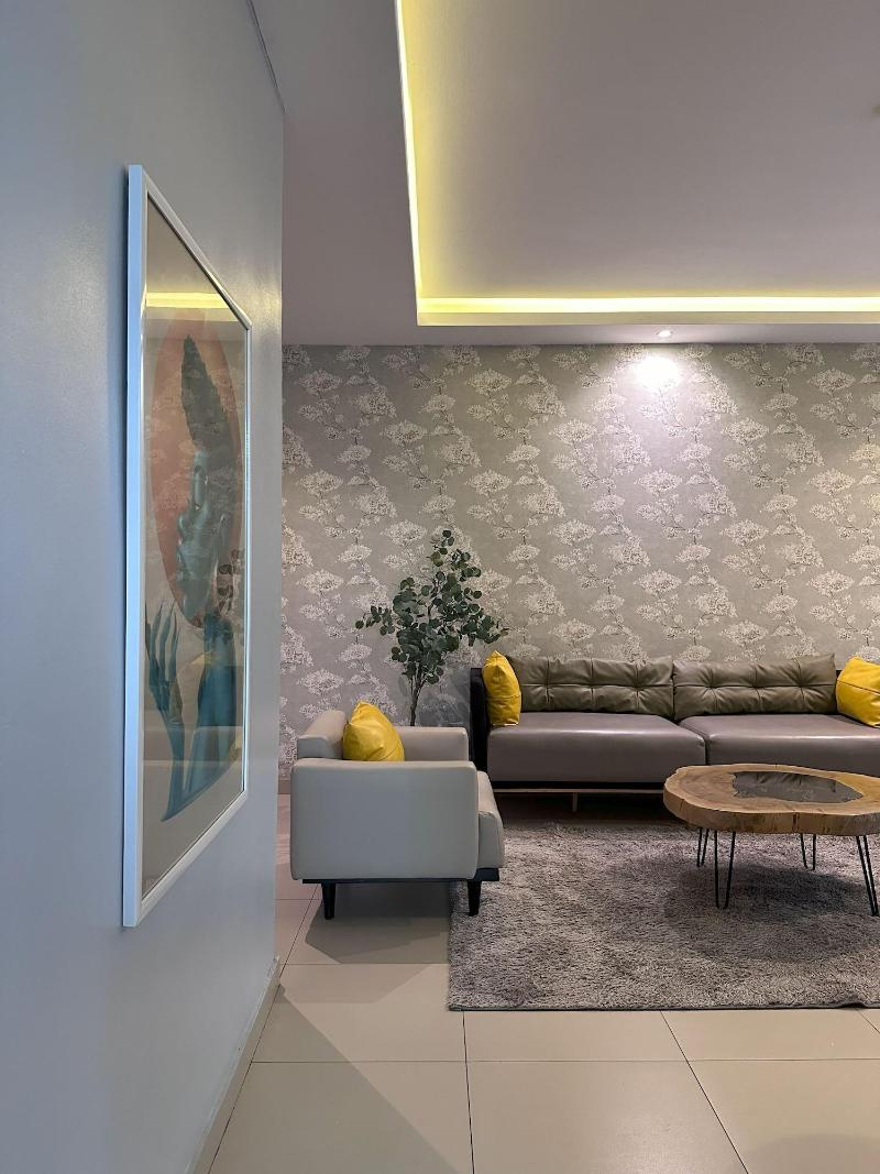 Mayhill Hotel image