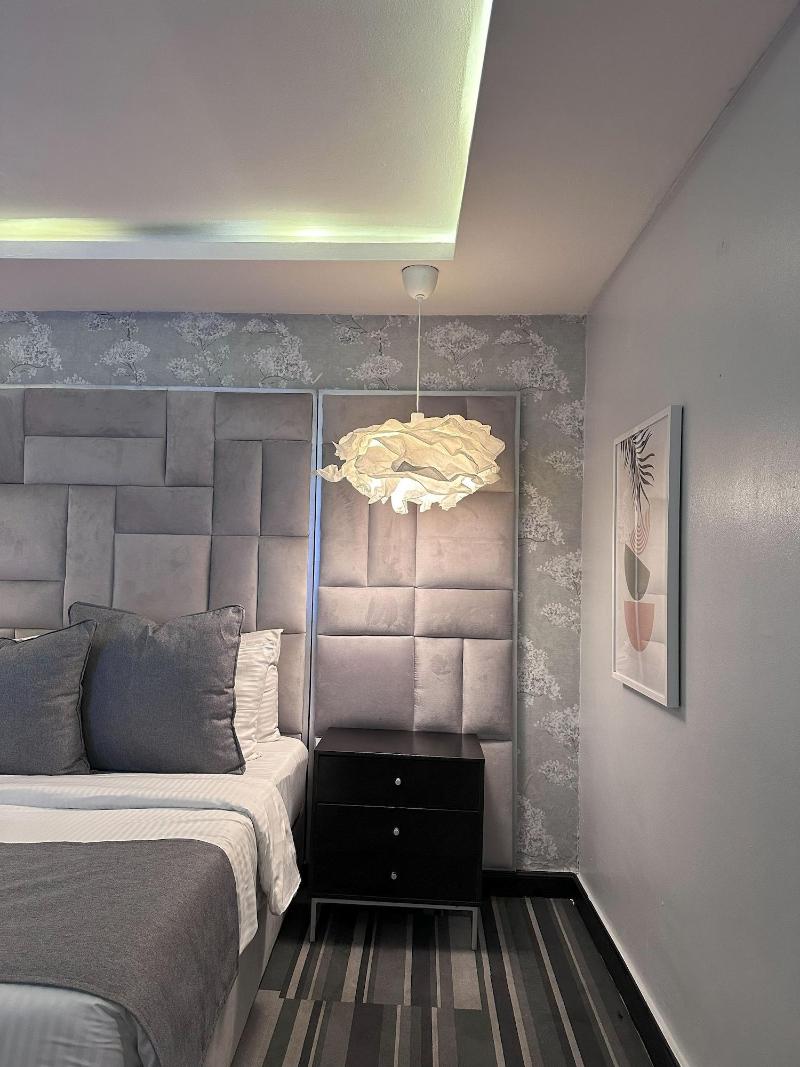 Mayhill Hotel image