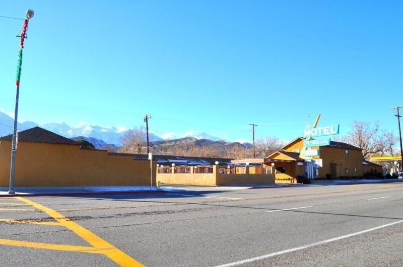 Mt Whitney Motel image