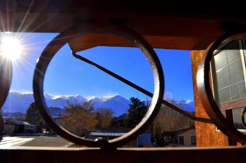 Mt Whitney Motel image