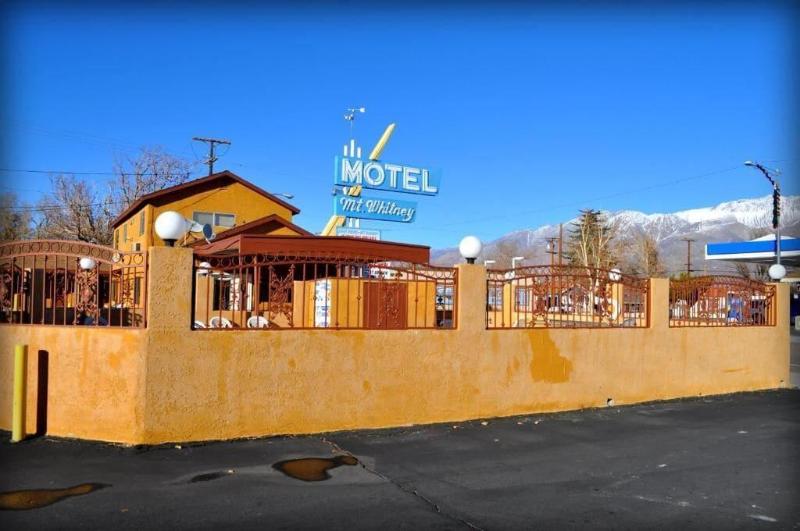 Mt Whitney Motel image