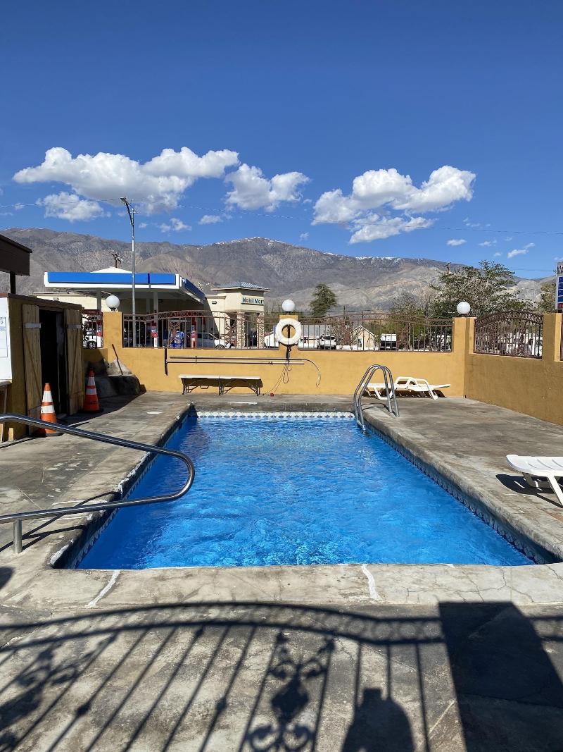 Mt Whitney Motel image