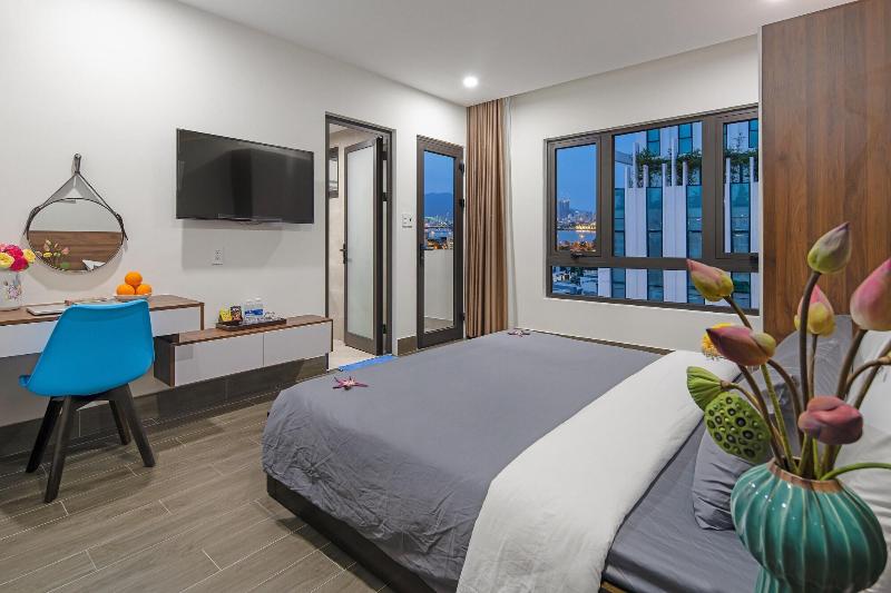 Tiditel Hotel And Apartment image