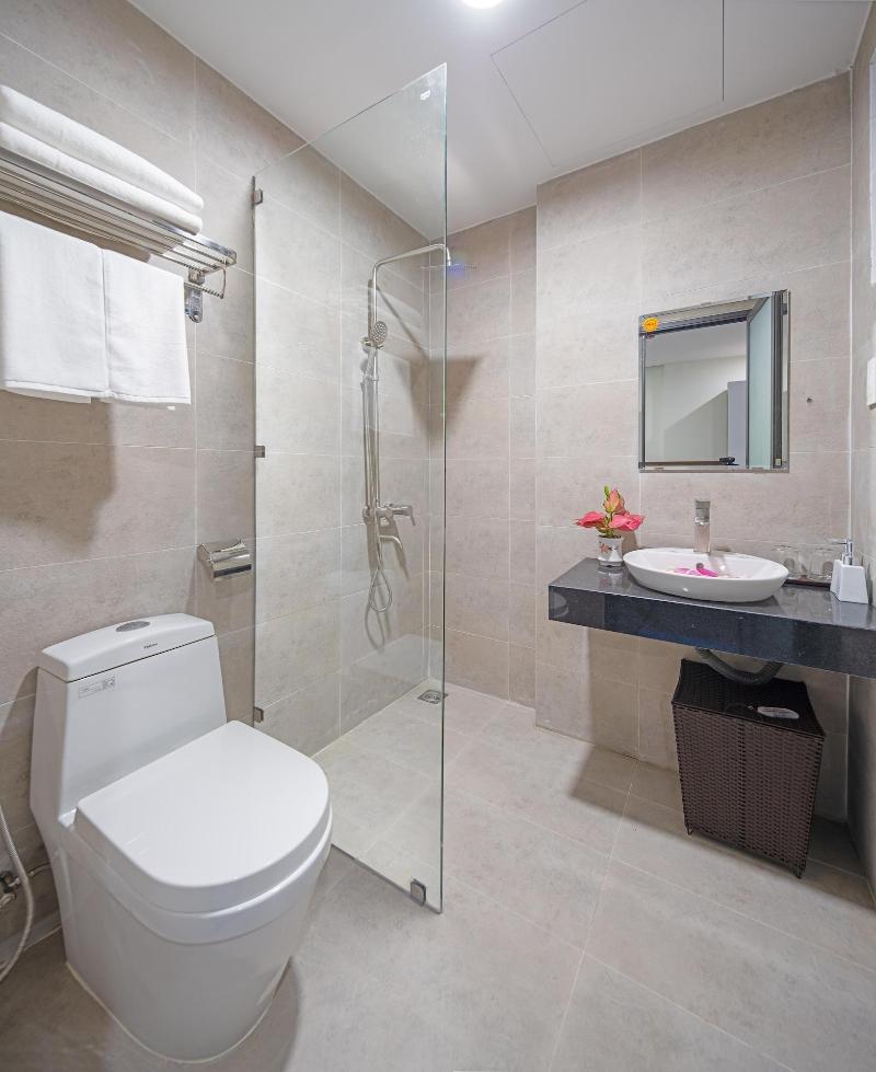 Tiditel Hotel And Apartment image