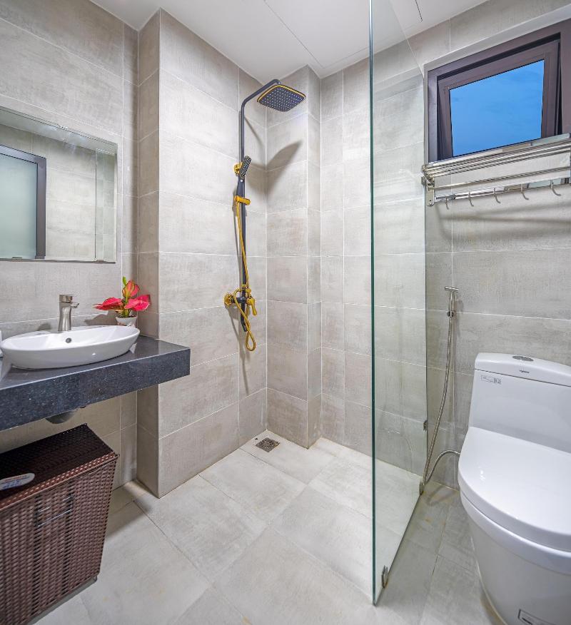 Tiditel Hotel And Apartment image